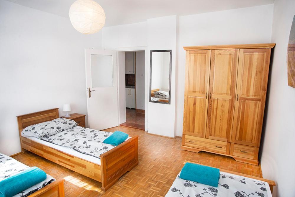 Apartamenty Chata Romana Szczyrk Exteriör bild